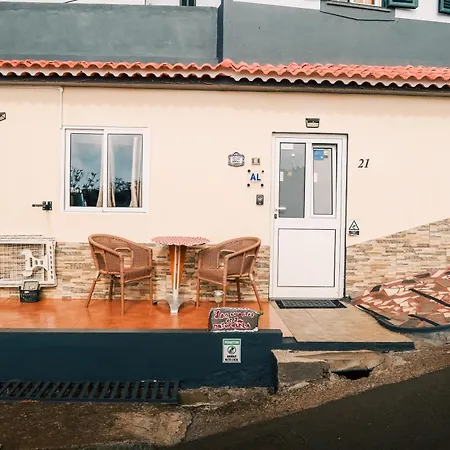 Amantes De La Naturaleza. Achadas da Cruz